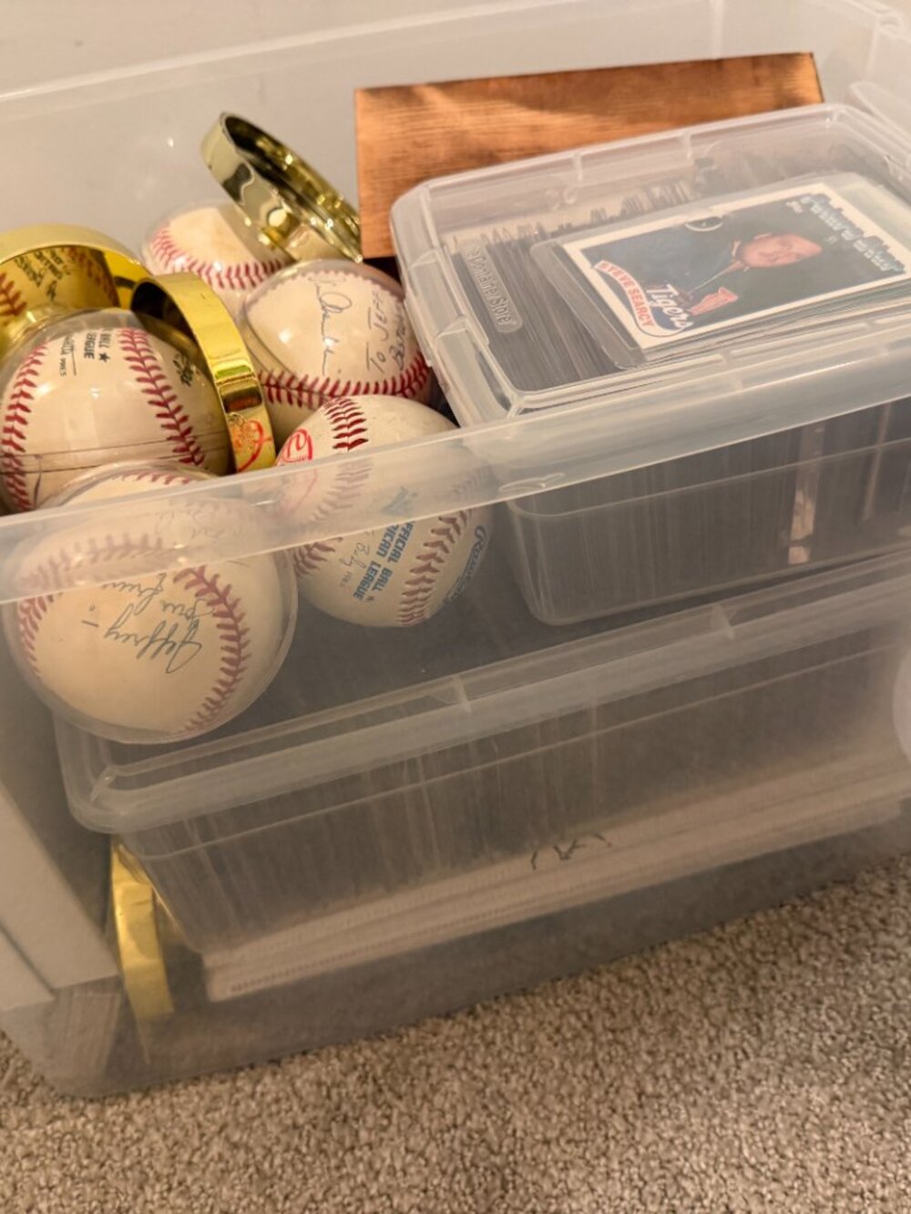 GIGANTIC LOT OF ~525 BASEBALL CARDS, RARE 90's SETS, AND AUTOGRAPHED BASEBALLS